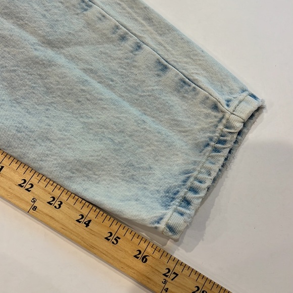 Zara woman’s Ripped acid wash high rise mom fit denim jeans pants size 4 - Picture 11 of 11